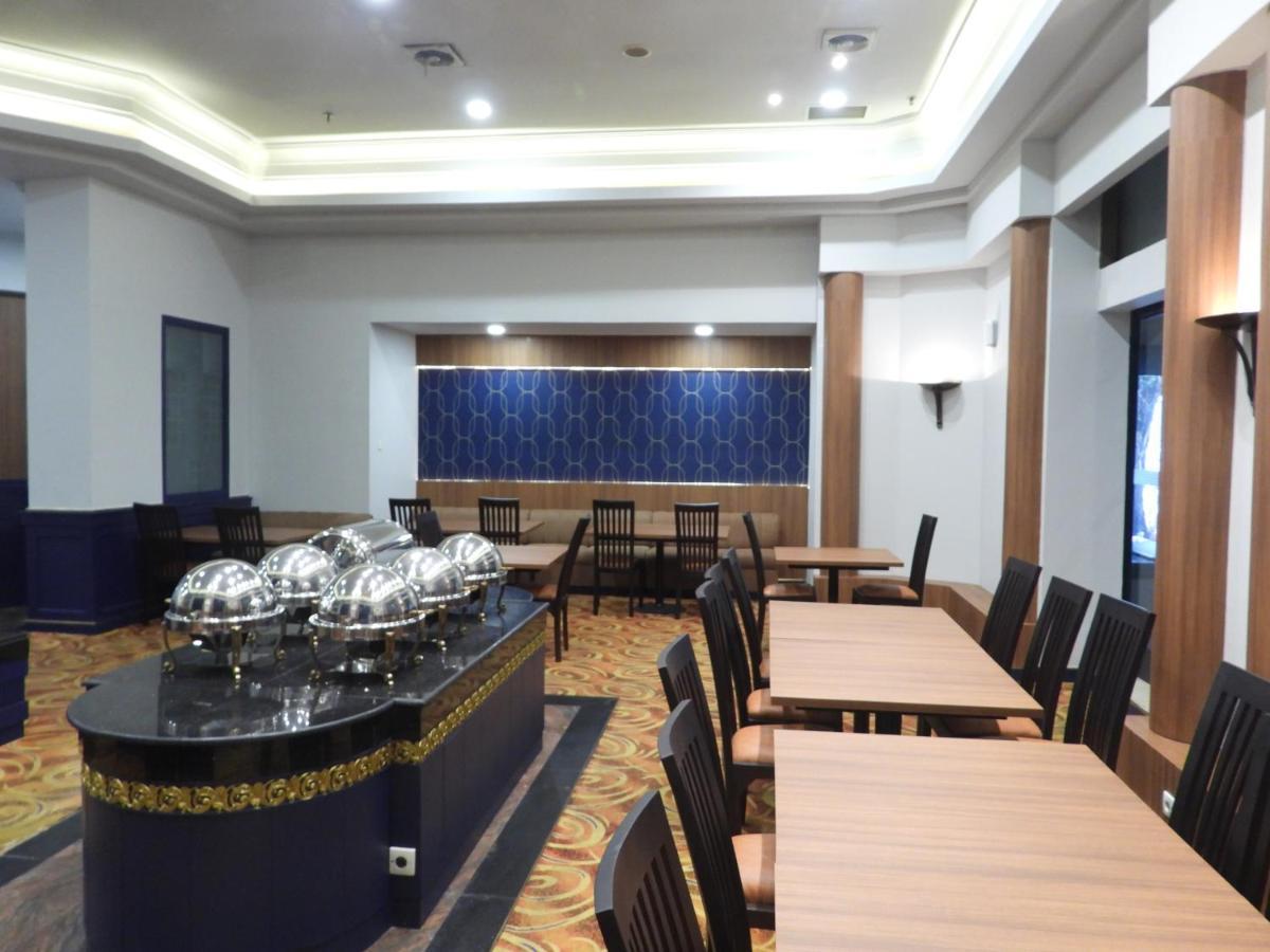 Maxwell Hotel Jakarta Exterior foto
